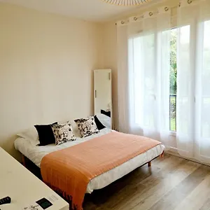 Centre-ville Au Calme Apartment